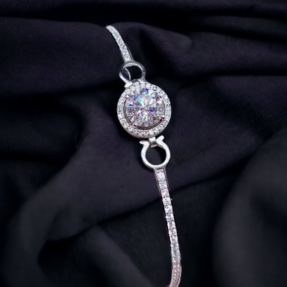 Certified 1ct. t.w. Diamond Brilliant Cut Halo Bar Bracelet